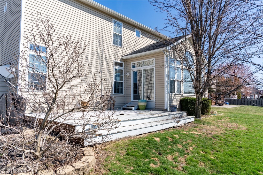 37901 Pebble Lake Trail, North Ridgeville, Ohio image 25