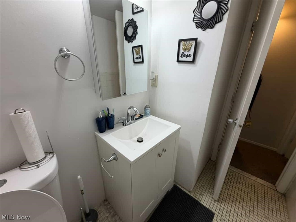 Pennfield Condo - Residential