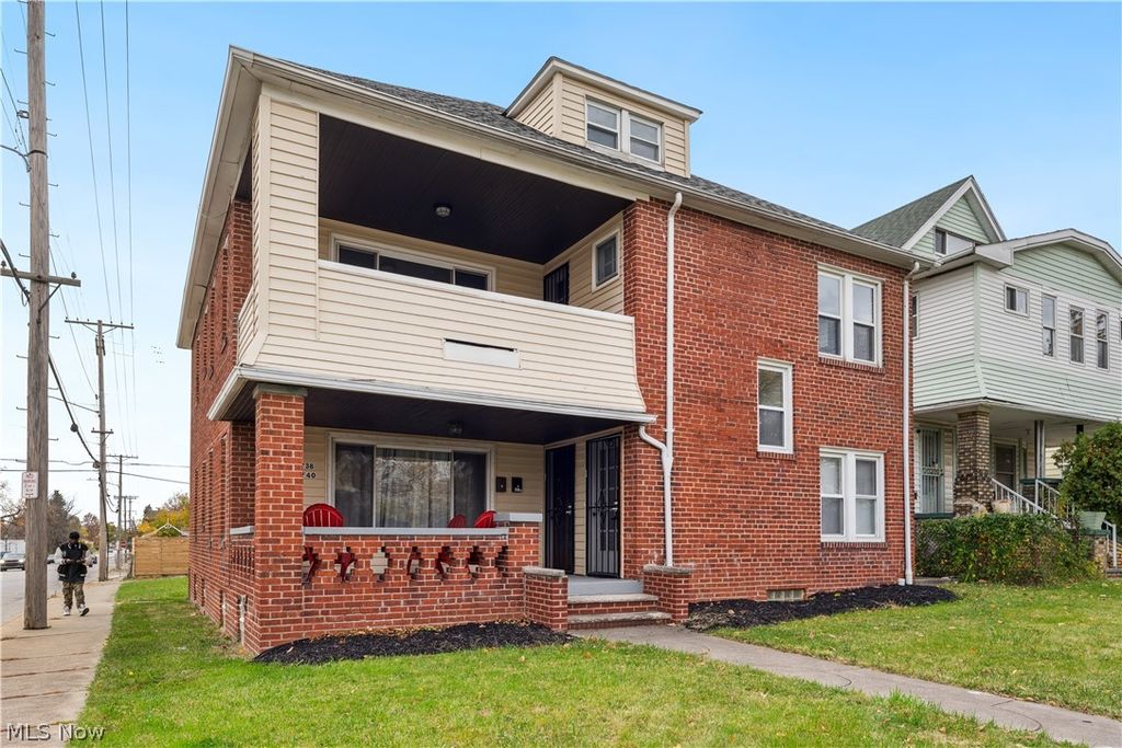 Photo of 3740 E 151st Street #UP, Cleveland, OH 44120 (MLS # 5188815)