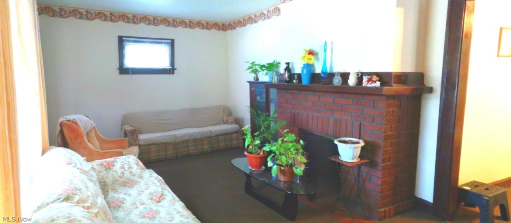 Crawford Land Co - Residential Income