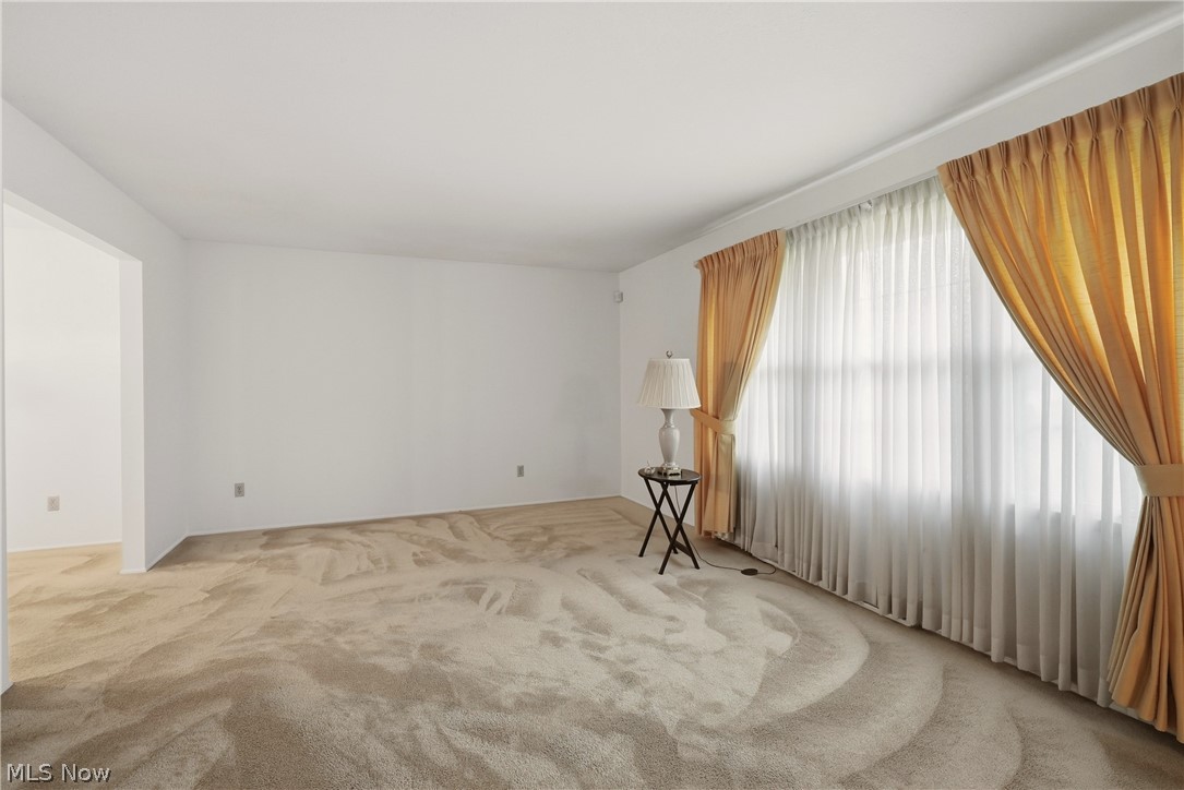 Revere Manor - Residential