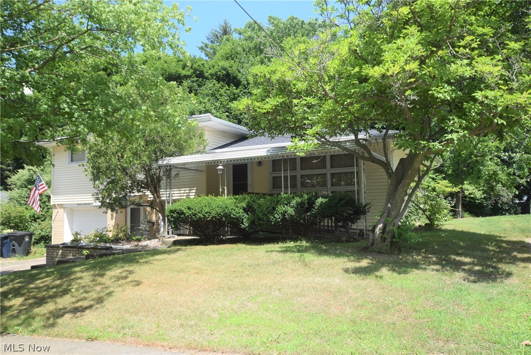 What an opportunity! 1 owner home available after 64 years. Plenty of hardwood flooring and the woodwork is in good shape throughout. Classy hip style Roof replaced in Dec 2019 along with siding and gutter work.. Rheem furnace 2015. A/C and HW Tank about the same time. Family Room originally 10 X 24 but hair salon equipment currently is in one end. The clear corrugated panels can be removed to return to larger room size. Original windows in good condition with screens. Bedrooms all extra wide closets storage floor to ceiling. Missing doors are in the basement. Yes! This is a 4 LEVEL SPLIT, Plenty of room for your stuff to stay out of sight! Attached garage is 12 X 19 and also has a space for lawnmower/tool storage 4 X 5. Wide driveway for that 2nd driver. Kitchen appliances stay, approximately 10 yrs. in age.
This is a short sale. If you are able to wait for possession this may be your new home! Call for details on the short sale home purchase process.