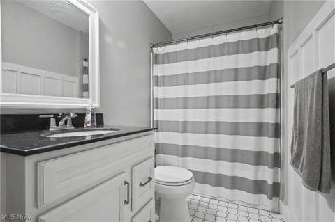 Tiny photo for 379 Nob Hill Drive, Akron, OH 44303 (MLS # 5206995)
