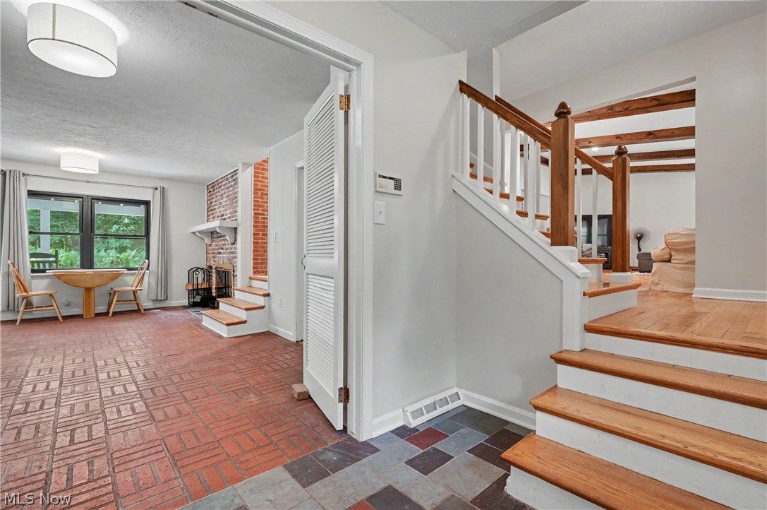 379 Nob Hill Drive