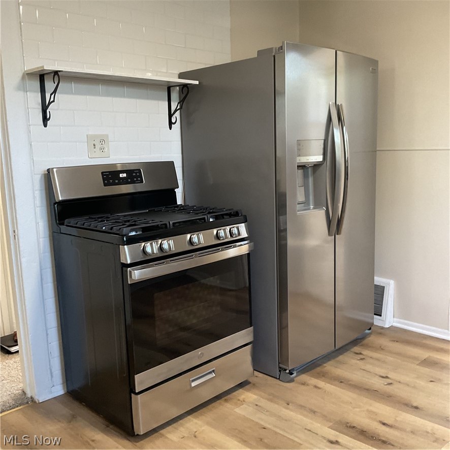 Dye & Allen - Residential Income