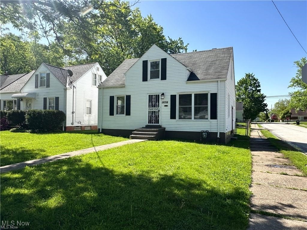 Welcome to 19708 Sunset Dr in Warrensville Heights! This charming home offers a comfortable layout with spacious living areas, perfect for everyday living or entertaining guests. The living room features plenty of natural light, while the kitchen provides ample cabinet space and functionality. Enjoy the convenience of a first-floor bedroom and a full bath. Outside, the property offers a nice backyard with room to relax or garden. Located just minutes from shopping, schools, and major highways, this home is an excellent opportunity for both homeowners and investors. Schedule your showing today!