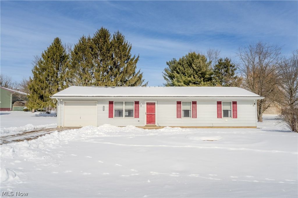 Photo of 62132 Beech Circle Road, Cambridge, OH 43725 (MLS # 5185530)