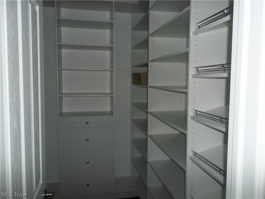 Quarry Lks/Amherst Condo Ph 11 - Residential