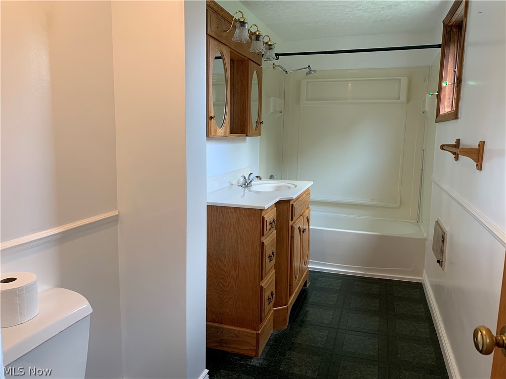 Connecticut Western Reserve - Residential