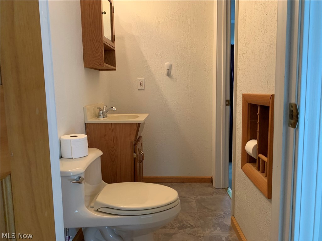 Connecticut Western Reserve - Residential