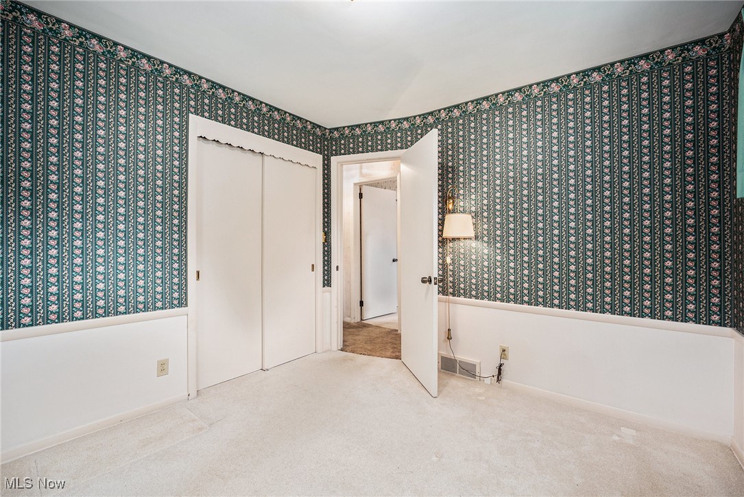 656 Roosevelt Street, Kent, Ohio image 12