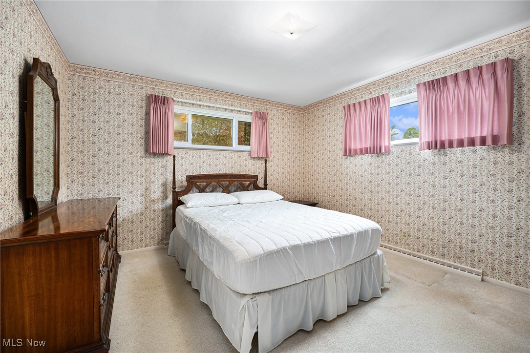 656 Roosevelt Street, Kent, Ohio image 13