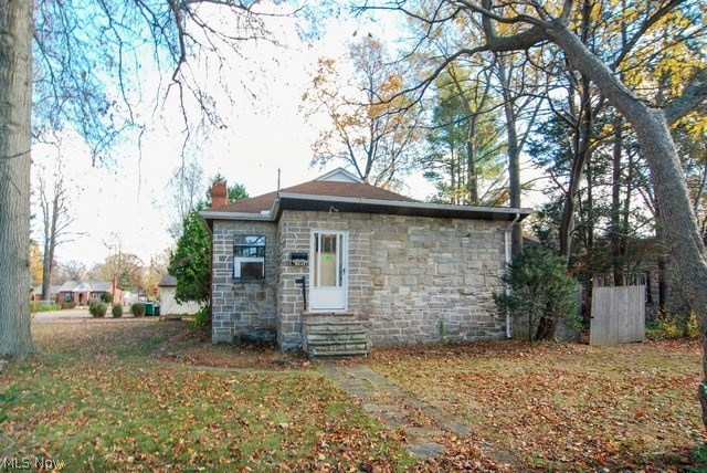 Arrowhead Beach 02 - Residential