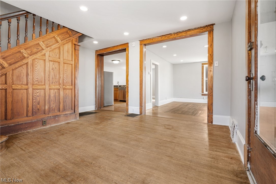 Village/Beach City - Residential