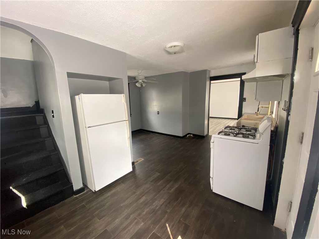3616 W 130th Street