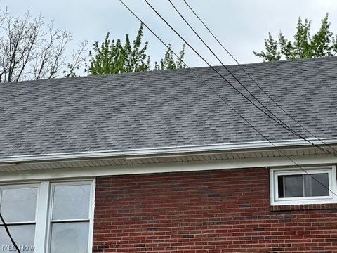 Tiny photo for 1115 East Avenue, Elyria, OH 44035 (MLS # 5203285)