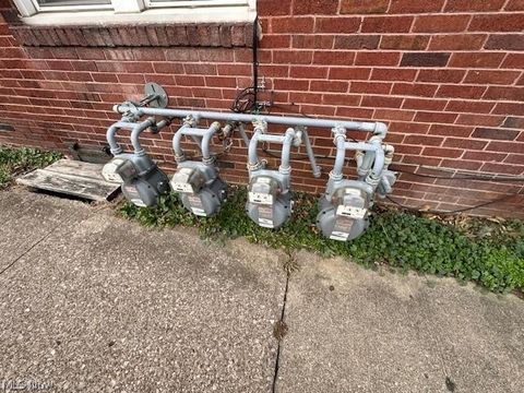 Tiny photo for 1115 East Avenue, Elyria, OH 44035 (MLS # 5203285)