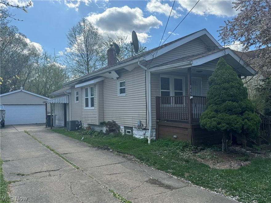 Looking to build your investment portfolio? Look no further, this well kept 2 bedroom ranch is currently rented at $800/mo. (with room to be increased) and tenants paying all utilities. Features include a 2 car garage, vinyl siding and windows, as well as a new roof & A/C unit. Don't wait, this one won't last! Seller has the following properties for sale and would consider individual offers but would prefer to sell them as a package: 1008 Kelly Ave, 1244 Florida Ave, 970 Hunt, 985 Hammel st, 968 Cole Ave, 975 W Wilbeth rd.