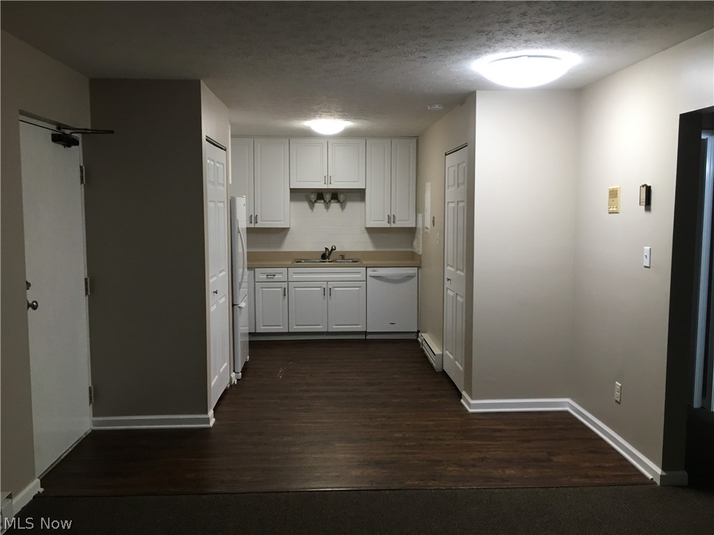 Housley - Residential Lease