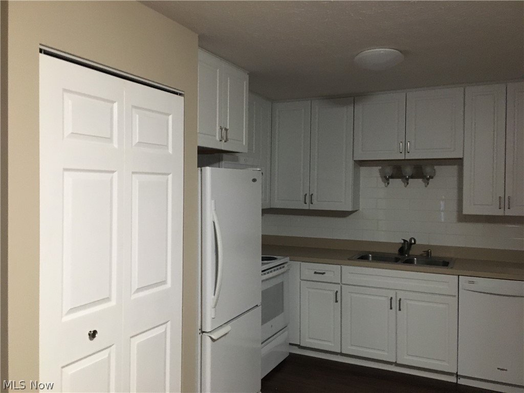Housley - Residential Lease