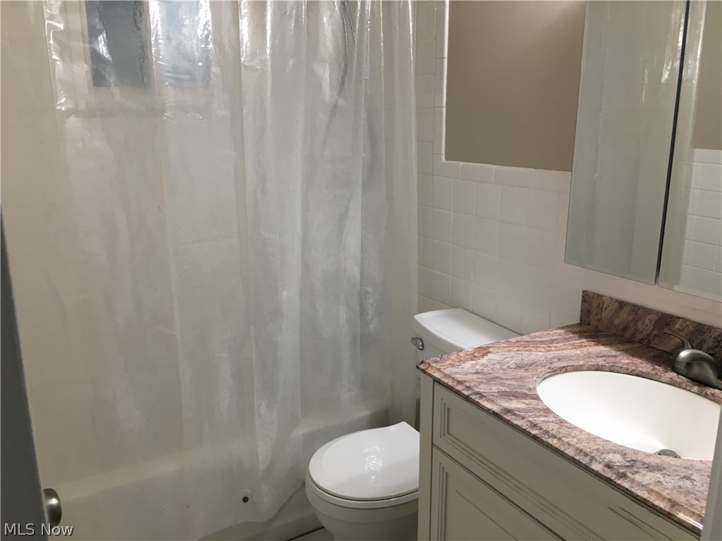 Housley - Residential Lease