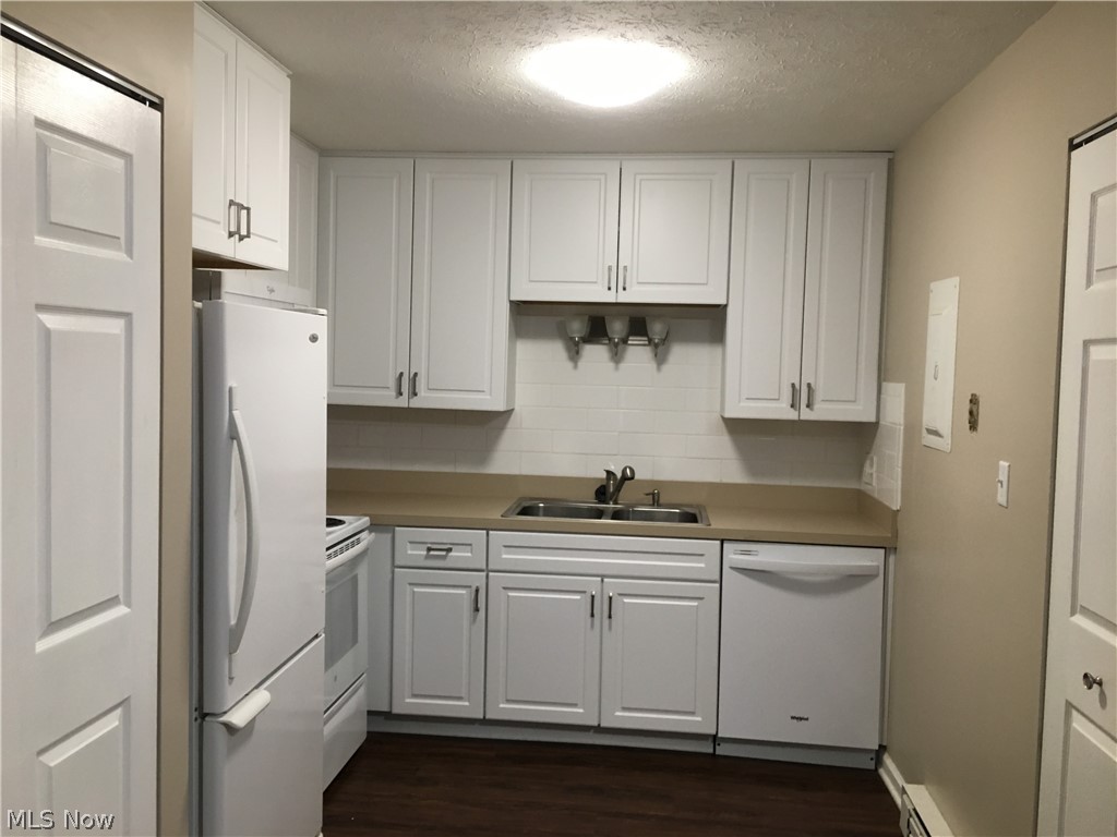 Housley - Residential Lease