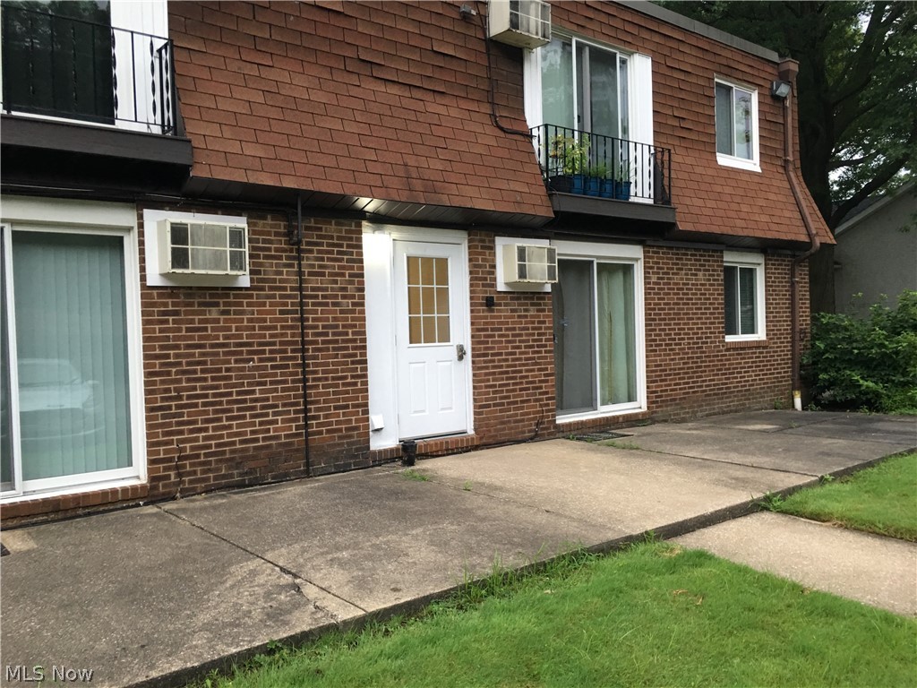 Housley - Residential Lease