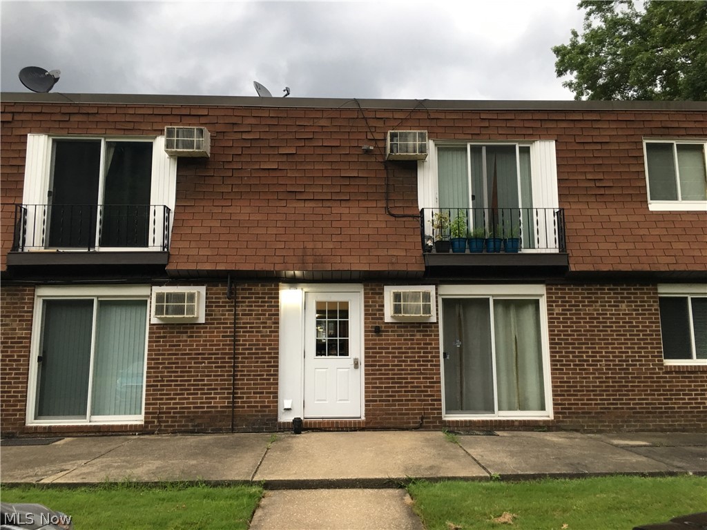 Housley - Residential Lease