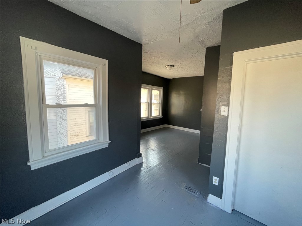 L J Hostetters Sub #3 - Residential Lease