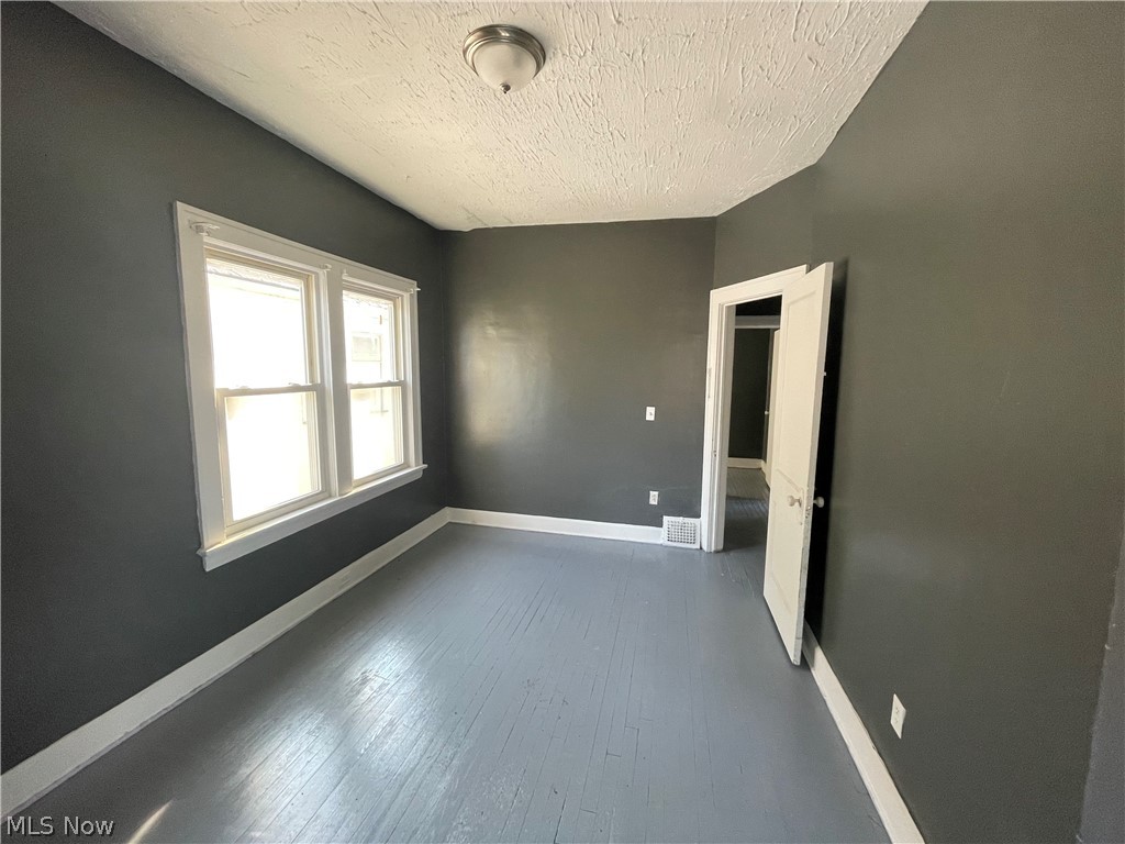 L J Hostetters Sub #3 - Residential Lease