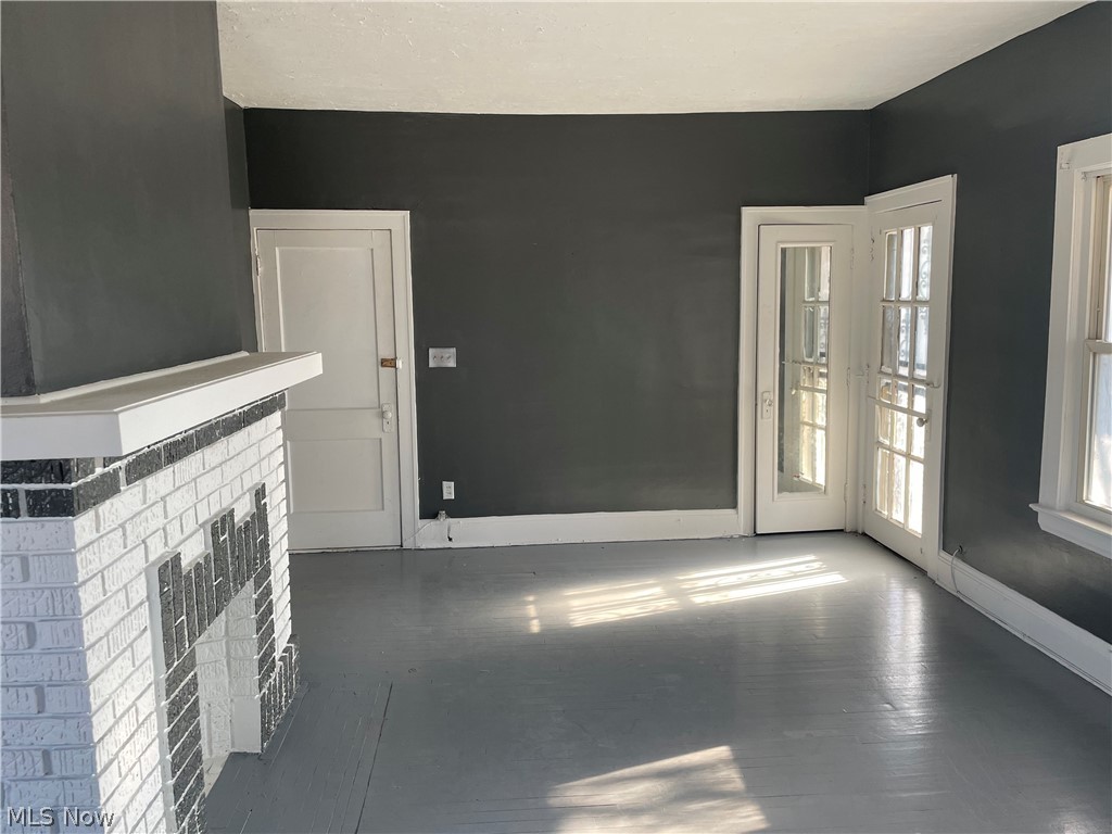 L J Hostetters Sub #3 - Residential Lease