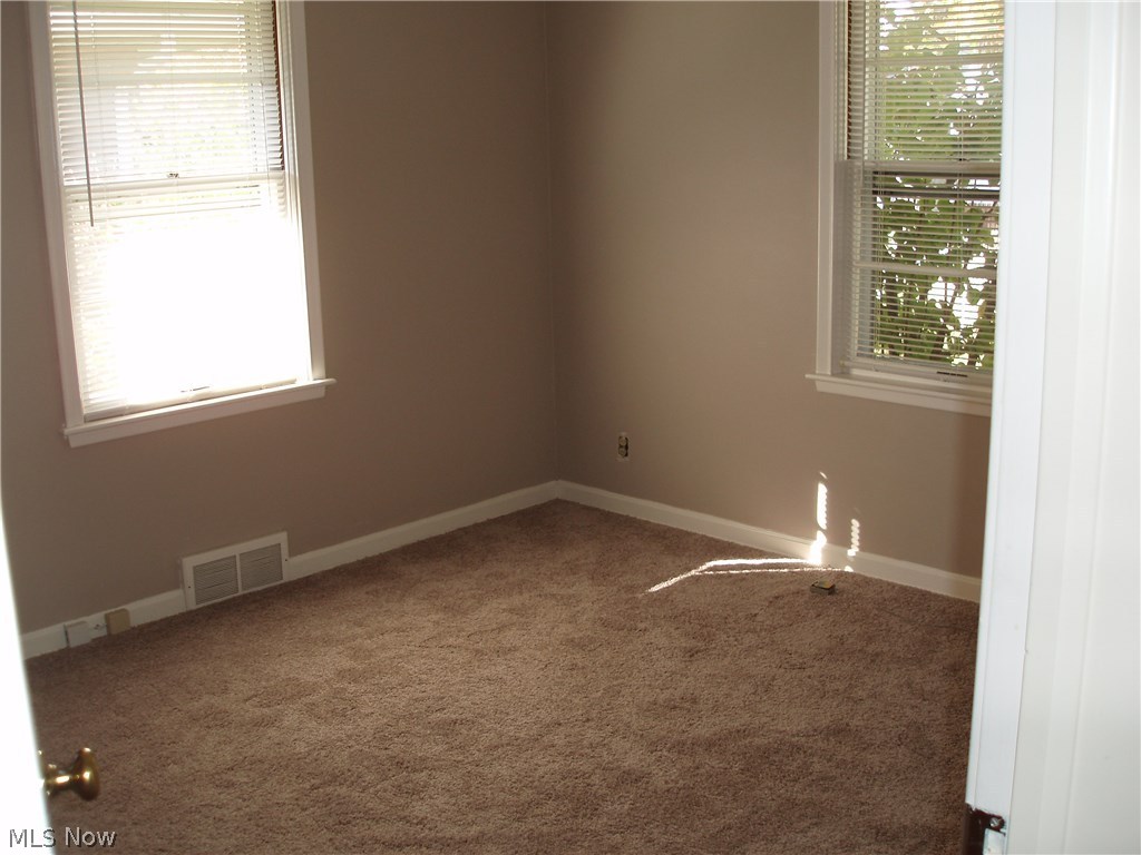 North Haven Sub #4 - Residential Lease