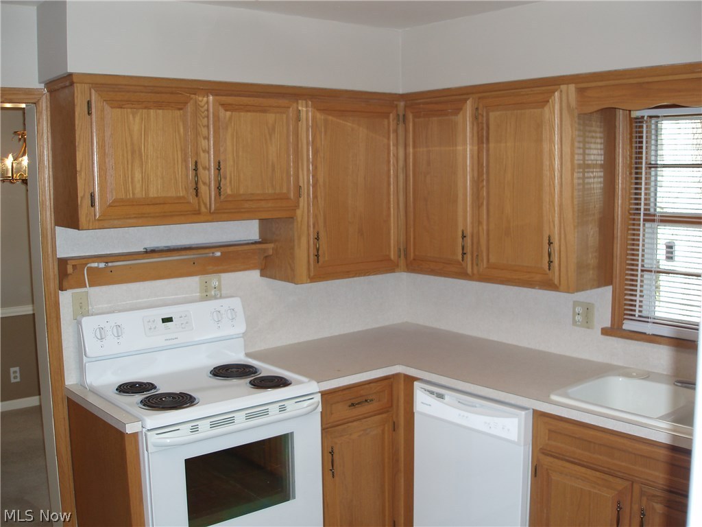 North Haven Sub #4 - Residential Lease