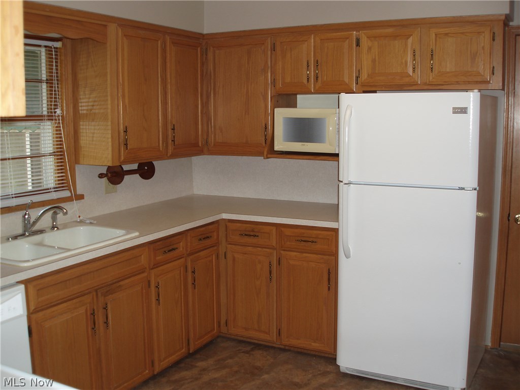 North Haven Sub #4 - Residential Lease