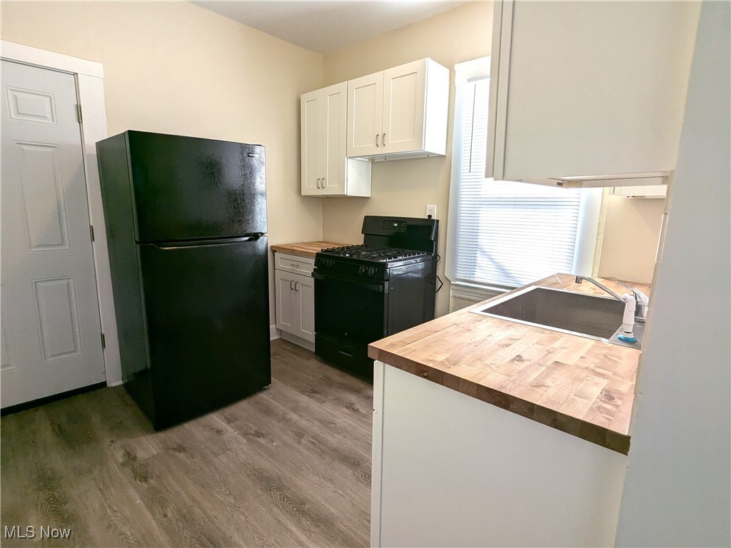 Cleveland, Ohio 44102, United States, 2 Bedrooms Bedrooms, ,1 BathroomBathrooms,Residential,Active,13142