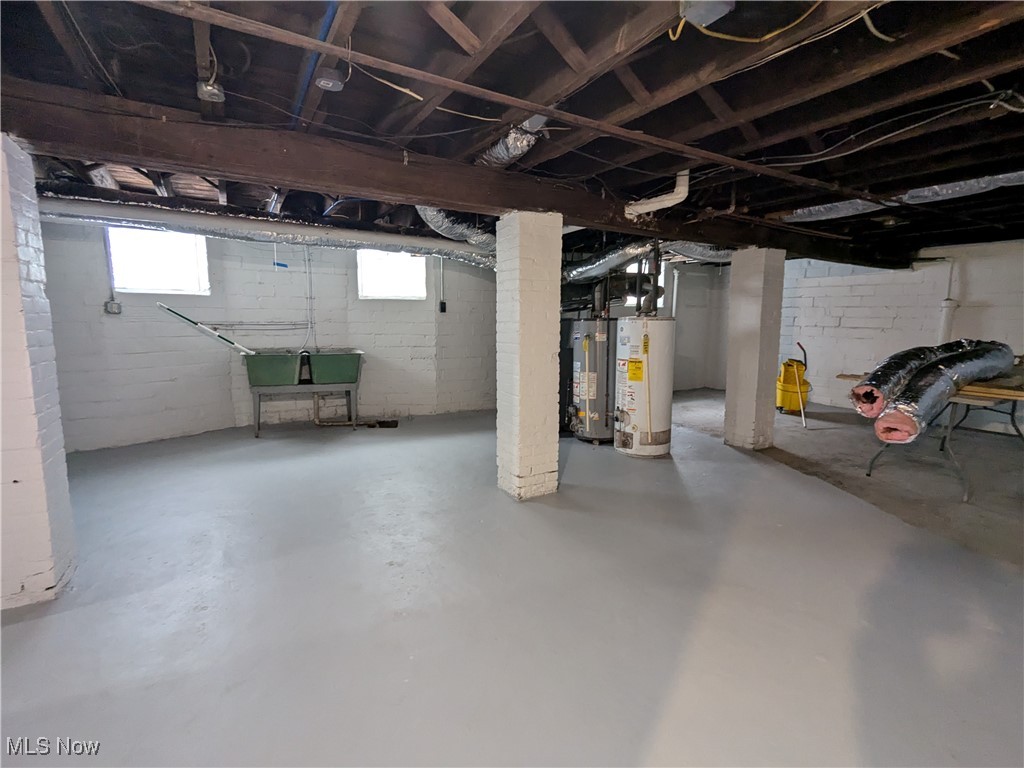 Cleveland, Ohio 44102, United States, 2 Bedrooms Bedrooms, ,1 BathroomBathrooms,Residential,Active,13142