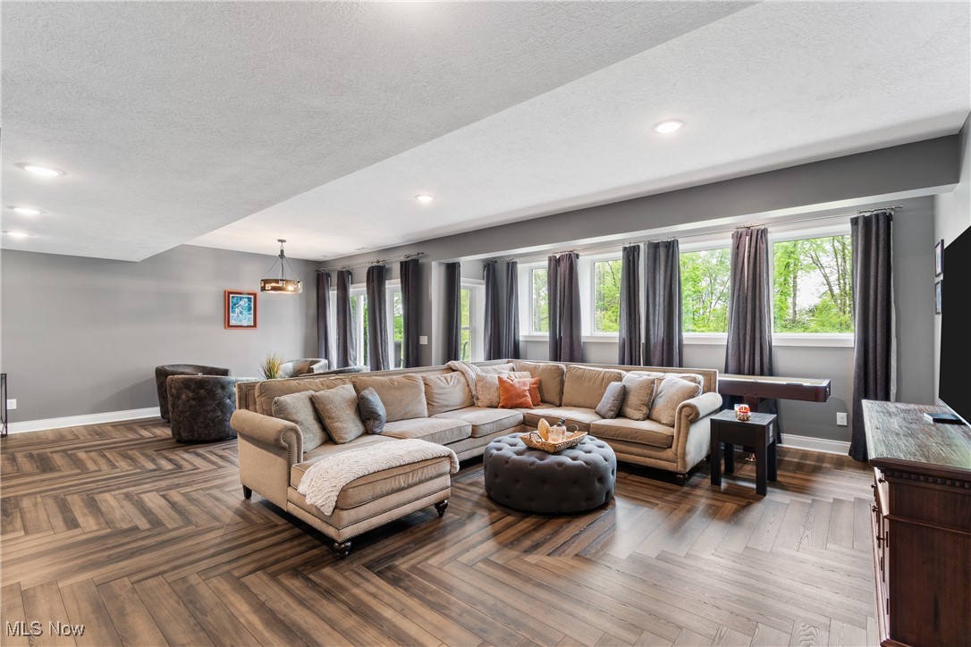 1228 Bolich Drive, Wadsworth, Ohio image 38