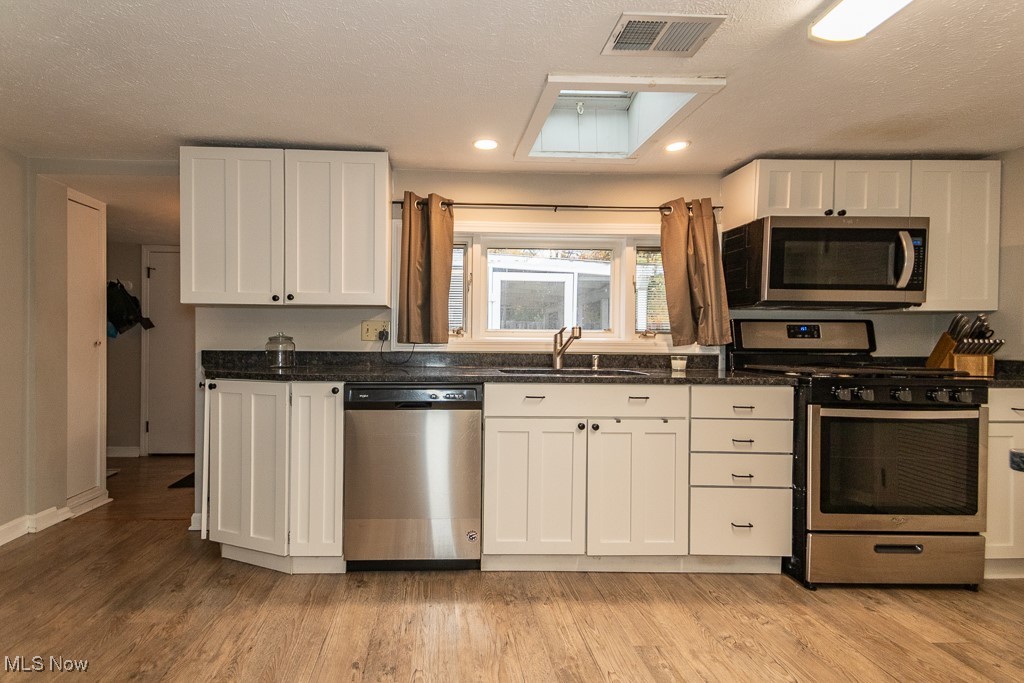 Birchwood On The Lake - Residential