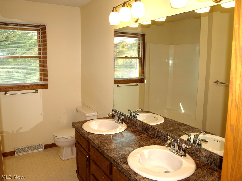 Bob O Link Estates - Residential Income