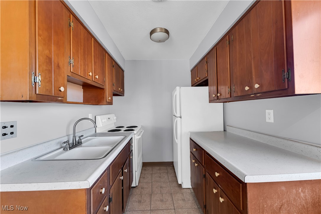 Kazens Bella Drive Sub #1 - Commercial Sale