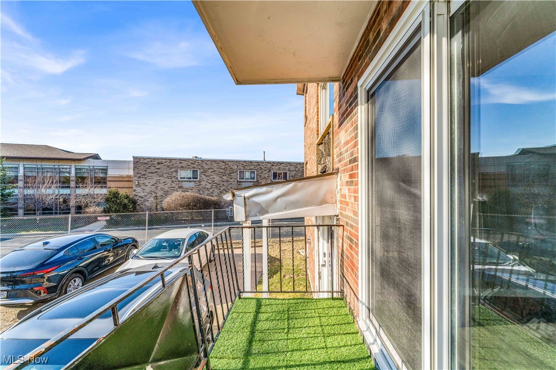 Kazens Bella Drive Sub #1 - Commercial Sale