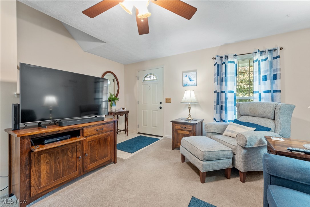 6527 Blossomwood Circle, Canton, Ohio image 9