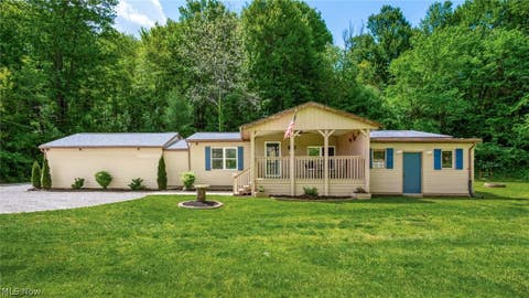 Homes For Sale - 15148 Brushy Fork Road<br/> Newark, OH 43056