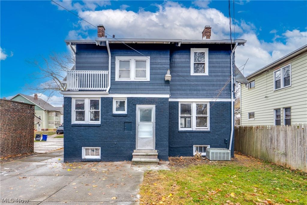 Photo of 10218 Joan Avenue, Cleveland, OH 44111 (MLS # 5188060)