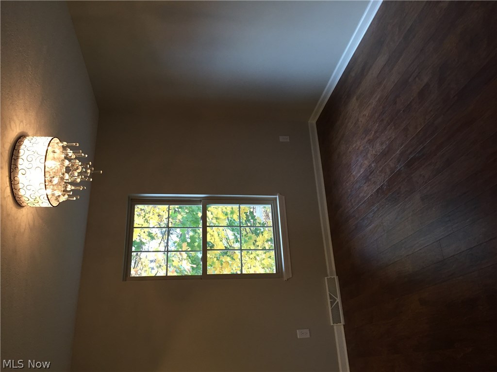 Lagrange - Residential