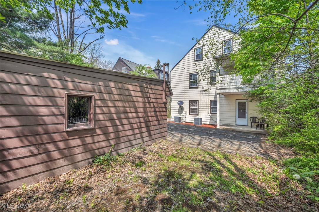 Van Sweringen Cos 23 - Residential Income