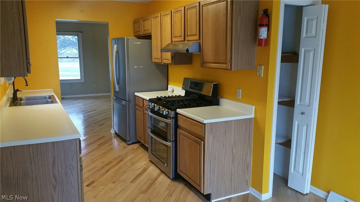 Whitehall East Twnhms - Residential