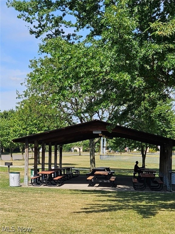 Maple Grove - Residential