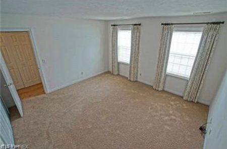 Farmington Meadows Condo 04 - Residential