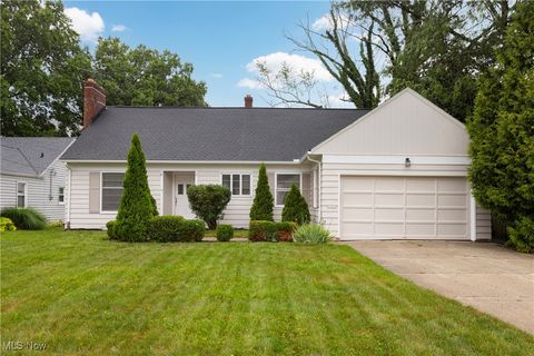 18640 Inglewood Avenue, Rocky River, OH 44116 - #: 5144746